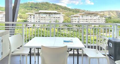 3-bedroom condo in nice Pico de Loro with AC, WiFi. Enjoy your stay