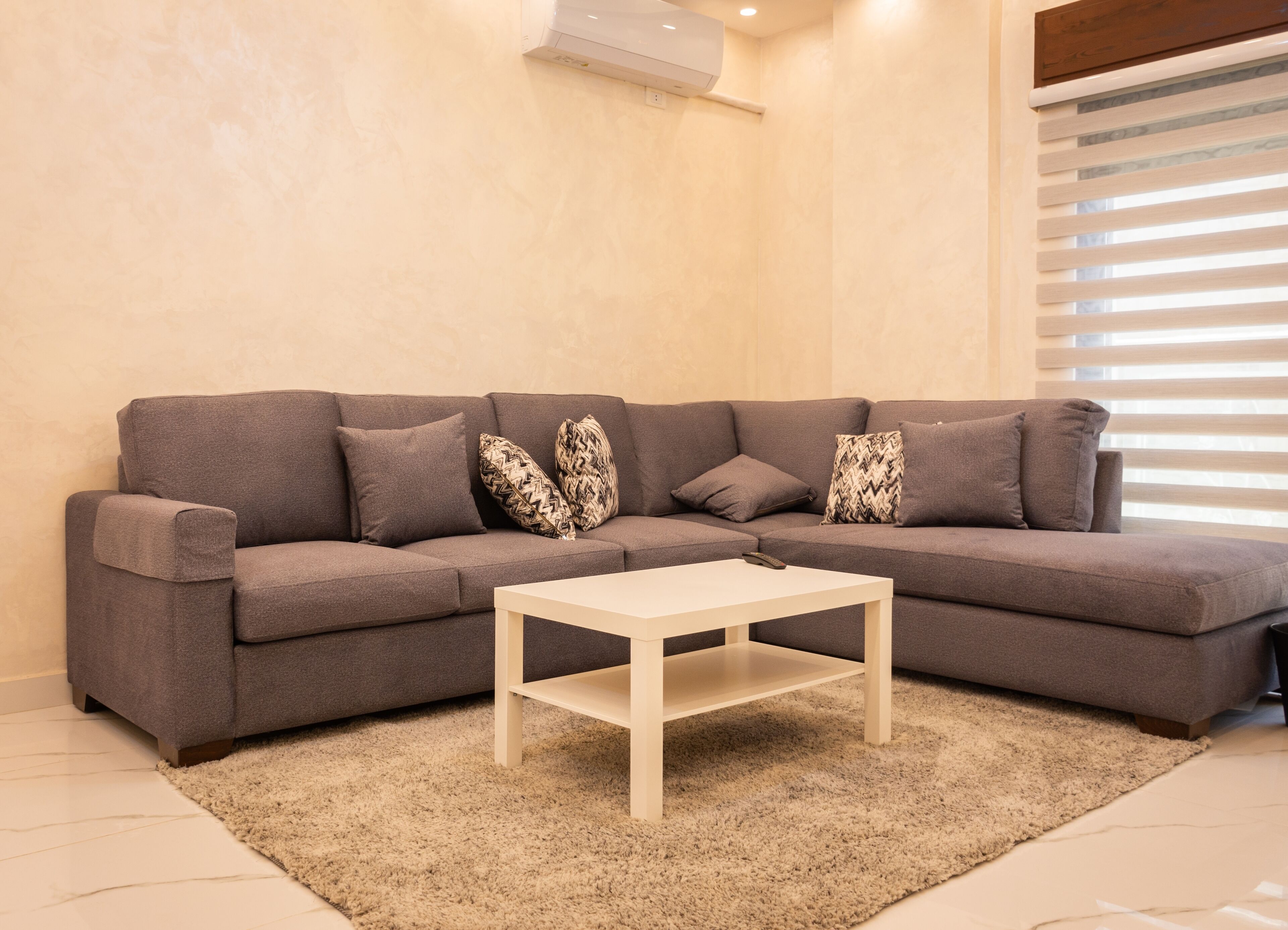 舒適公寓, 陽台, 城市景觀 | 起居區 | 平面電視