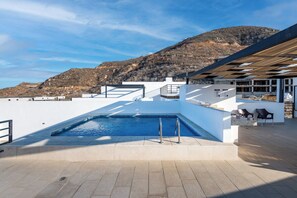 Pool - Ultra-Modern Artistic Condo | 2BR in Cabo w/ VPN & Fast WiFi (Cabo San Lucas)
