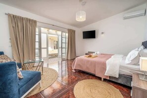 6 Schlafzimmer, Bügeleisen/Bügelbrett, WLAN, Bettwäsche