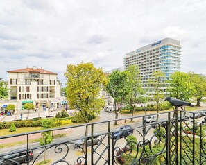 Deluxe-sviitti, kaupunkinäköala | Näkymä parvekkeelta