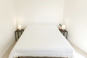 1 bedroom, iron/ironing board, travel crib, internet