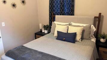 2 Schlafzimmer, Reisekinderbett, WLAN, Bettwäsche