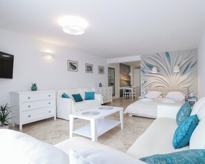 Deluxe Studio Suite | Iron/ironing board, free WiFi - Morski Anioł by Baltic Home (Swinoujscie)
