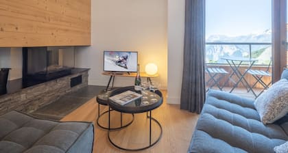 New duplex, near slopes, 8 pax, parking