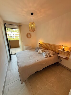 2 Schlafzimmer, Zimmersafe, Bügeleisen/Bügelbrett, Reisekinderbett