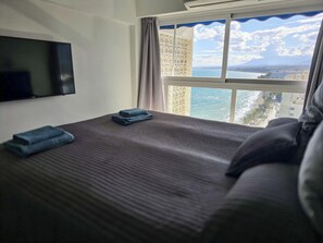 2 habitaciones, tabla de planchar con plancha, wifi y ropa de cama 