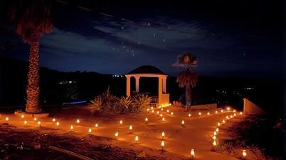 Jamul's Jewel: 10ACRES,Hilltop,Heated*Salt Pool,Spa*,City & Mtn.Views,B-Ball Court*,Grill,Horseshoes