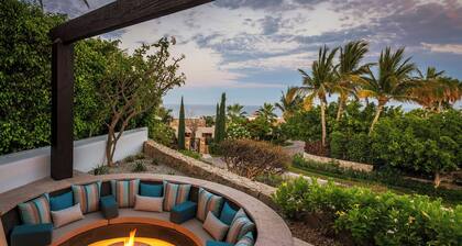 Villa Esperanza: 6BR Ocean-View Villa, Palmilla Caleta, Golf Cart