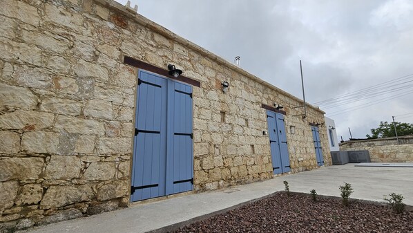 2 bedrooms, soundproofing - 133 DRO - Stay Akoni House (Droushia)