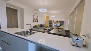 House | 2 bedrooms, soundproofing - 132 LCA - Stay Diamond Apartment (Larnaca)