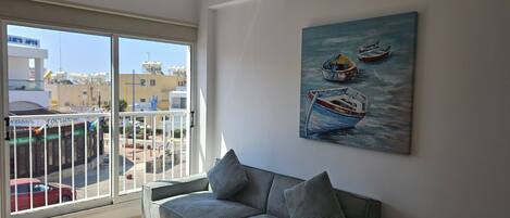 Apartment | 1 bedroom, soundproofing