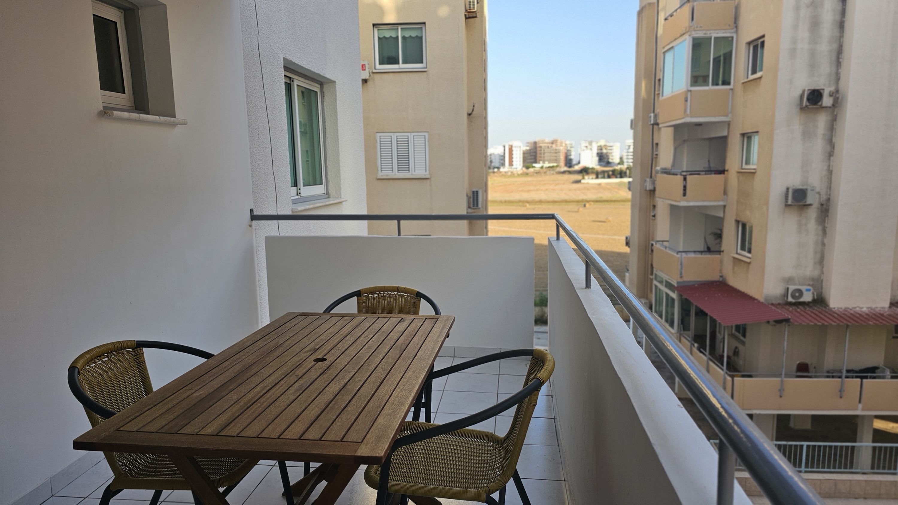 2 habitaciones y sistema de insonorización 