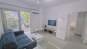 1 bedroom, soundproofing - 145 NIC - Stay Historia Apartment (Nicosia)