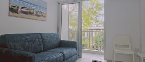 อพาร์ทเมนท์ | 1 ห้องนอน, ห้องเก็บเสียง