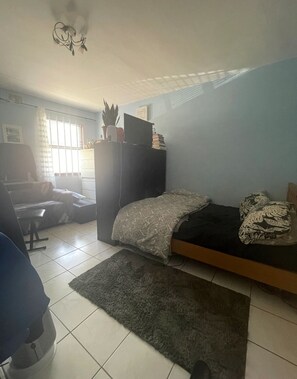 1 bedroom, WiFi, bed sheets - Small Self Contained Flat Central London Camden (London)