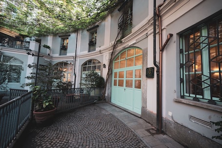Carlo Felice Boutique Hotel