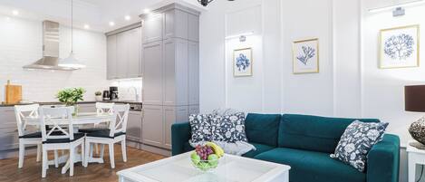 Suite Deluxe | 1 habitación, tabla de planchar con plancha y wifi gratis