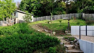 Enceinte de lâhĂ©bergement