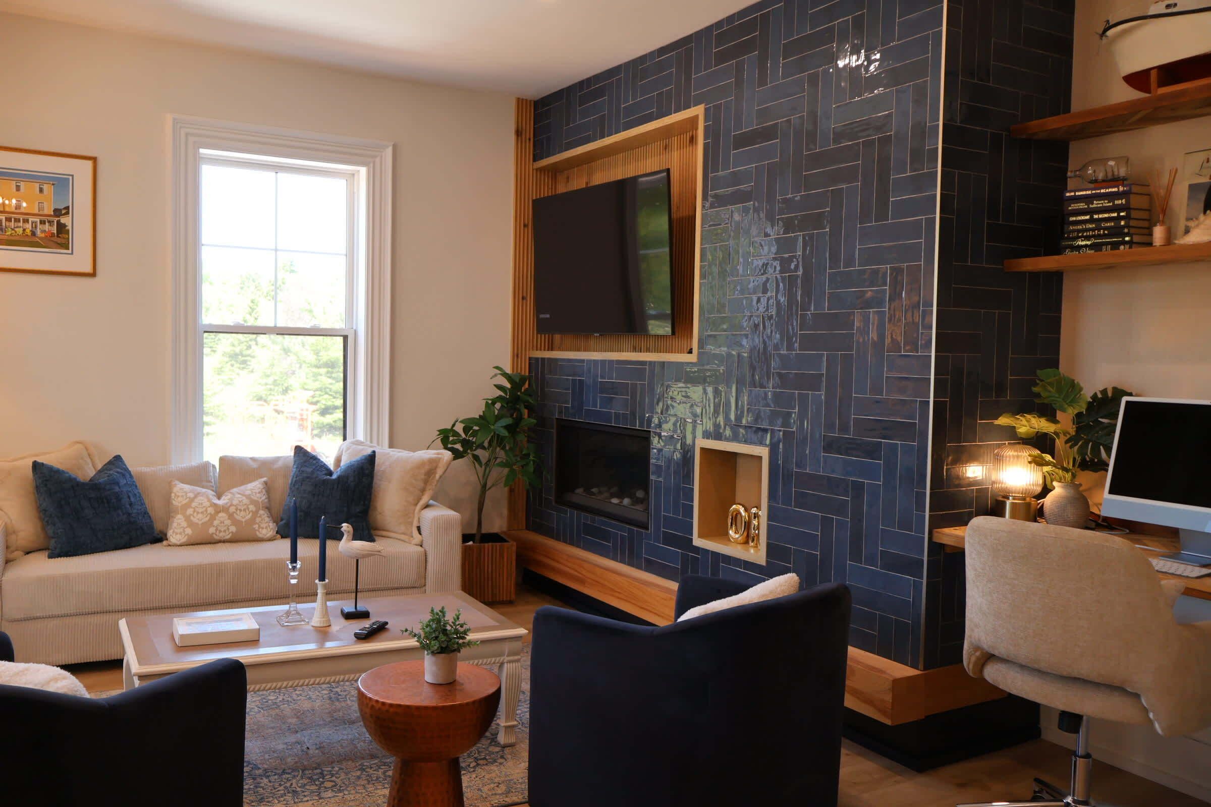 Mermaid Cove | Cozy Room With Ensuite | Sunset Views Of Main St. | Sleeps 2 - Île-du-Prince-Édouard