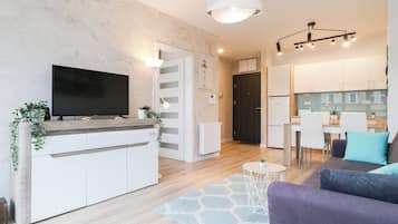 1 habitación, tabla de planchar con plancha y wifi gratis