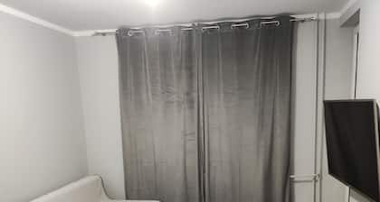 Gorgeous 3-bedroom apartment with AC in Białystok
Hi interested