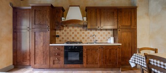 Apartment 'Bosco' with Shared Terrace, Shared Garden and Wi-Fi