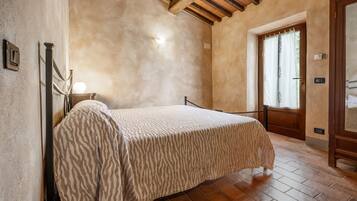 3 camere, Wi-Fi gratuito, lenzuola