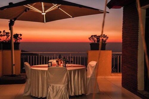 Timbuktoo 4BHK En-suite  villa with swimming pool 