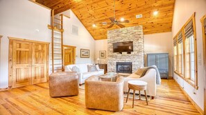 TV - 1250 River Cottage - Barefoot Resort Rentals (Longs)