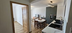 Dining - Royan - on the beach - apartment - T3 55m² - France (Royan)