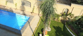 Spacious 6-bedroom mansion in enjoyable 6th of October City with WiFi, AC
