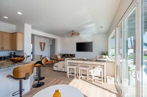 Interior - Ridge Overlook | Stunning Mountain Views (Desert Hot Springs)