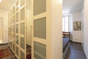1 chambre, fer et planche Ă repasser, Wi-Fi, draps fournis