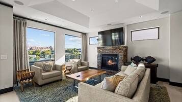 TV, fireplace, offices