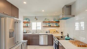 Rumah (4 Bedrooms) | Interior