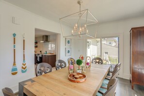 House (4 Bedrooms) | Interior - Port Clinton Home w/ Lake View - Walk to Beach! (Port Clinton)