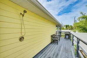 Interior - Close to Beaches: Palm Coast Home w/ Deck! (Palm Coast)