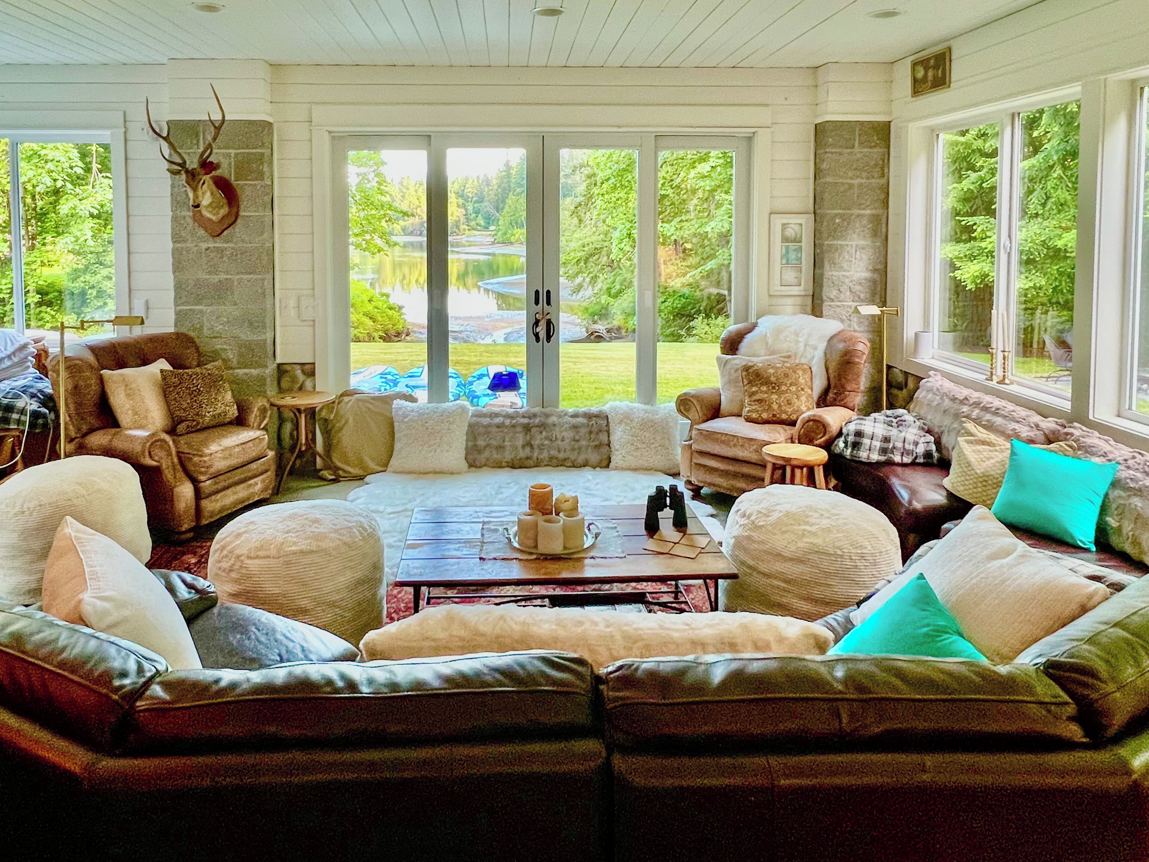 House (6 Bedrooms) | Interior