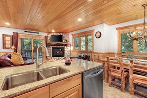 Interior - Great Condo Near Canyons Village-On Free Shuttle Route (Park City)