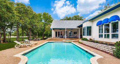Lakefront Oasis Home w/ Pool & Sand Beach