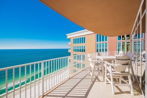 Leilighet, 4 soverom | Utendørsservering