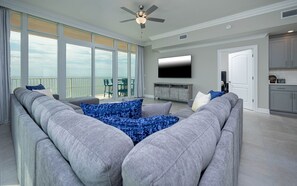 Apartment, 4 Schlafzimmer | Wohnbereich