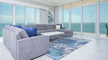 Condo, 4 Bedrooms | Living area