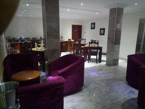 Free daily continental breakfast - Le Ville Hotel and Suites (Ibadan)