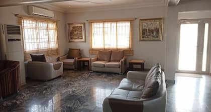 Le Ville Hotel and Suites
