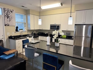 Private kitchen - OASIS ROYALE @ Laurel Maryland 
Two Bedroom Luxury Apartment  (Laurel)