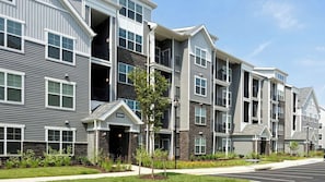 Exterior - OASIS ROYALE @ Laurel Maryland 
Two Bedroom Luxury Apartment  (Laurel)