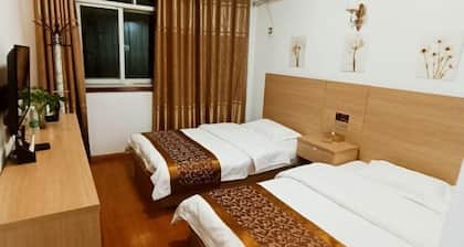 Ruyi Business Hotel
