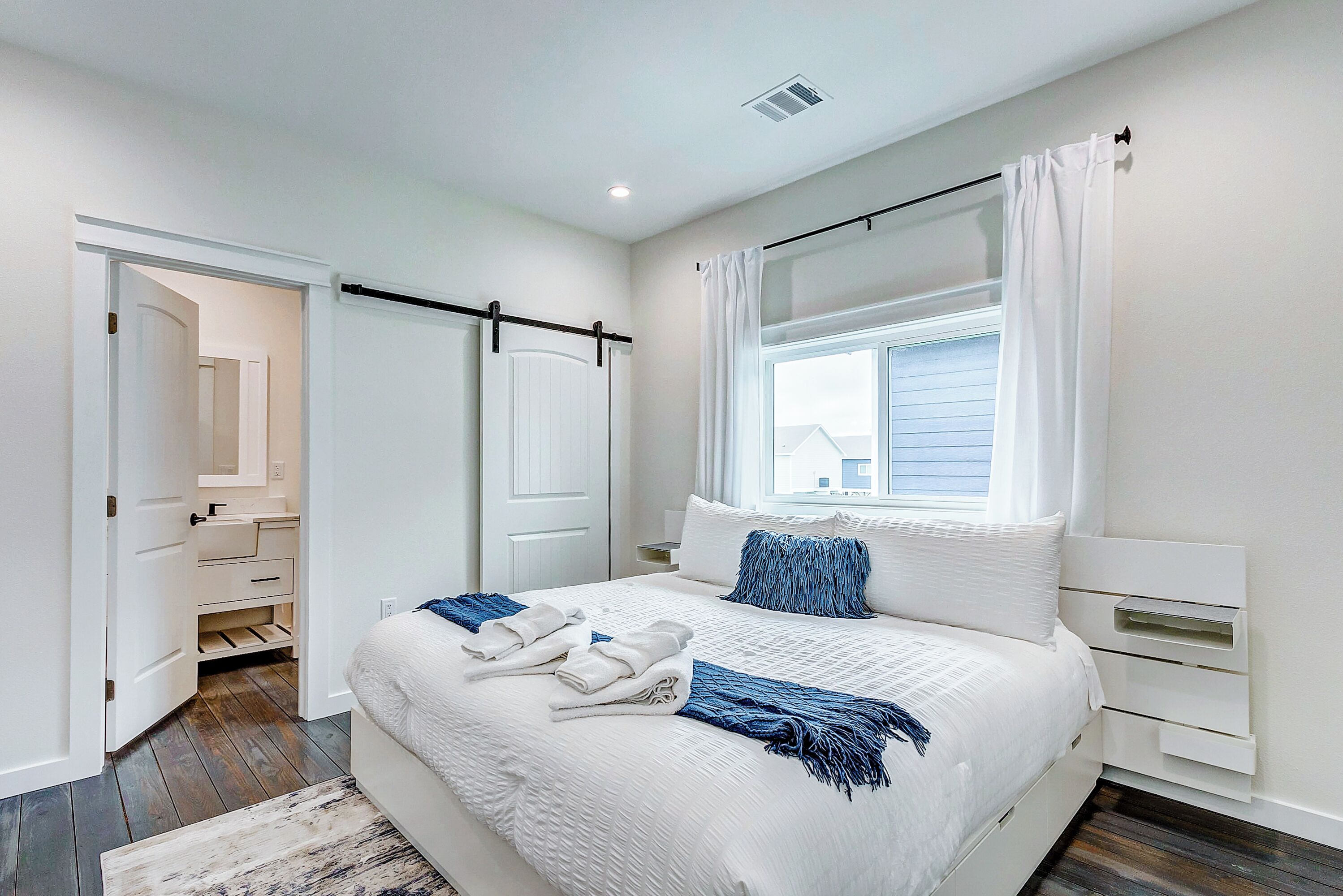 3 habitaciones, wifi y ropa de cama 